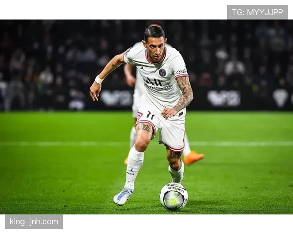 居莱尔 vs 迪马利亚：左脚天赋与进攻创造力对比